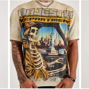 Majestik NYC DEPT Men's Tee Size 2XL Rhinestones Like New